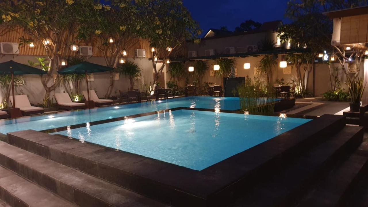 The Banyumas Villa Denpasar  Exterior photo