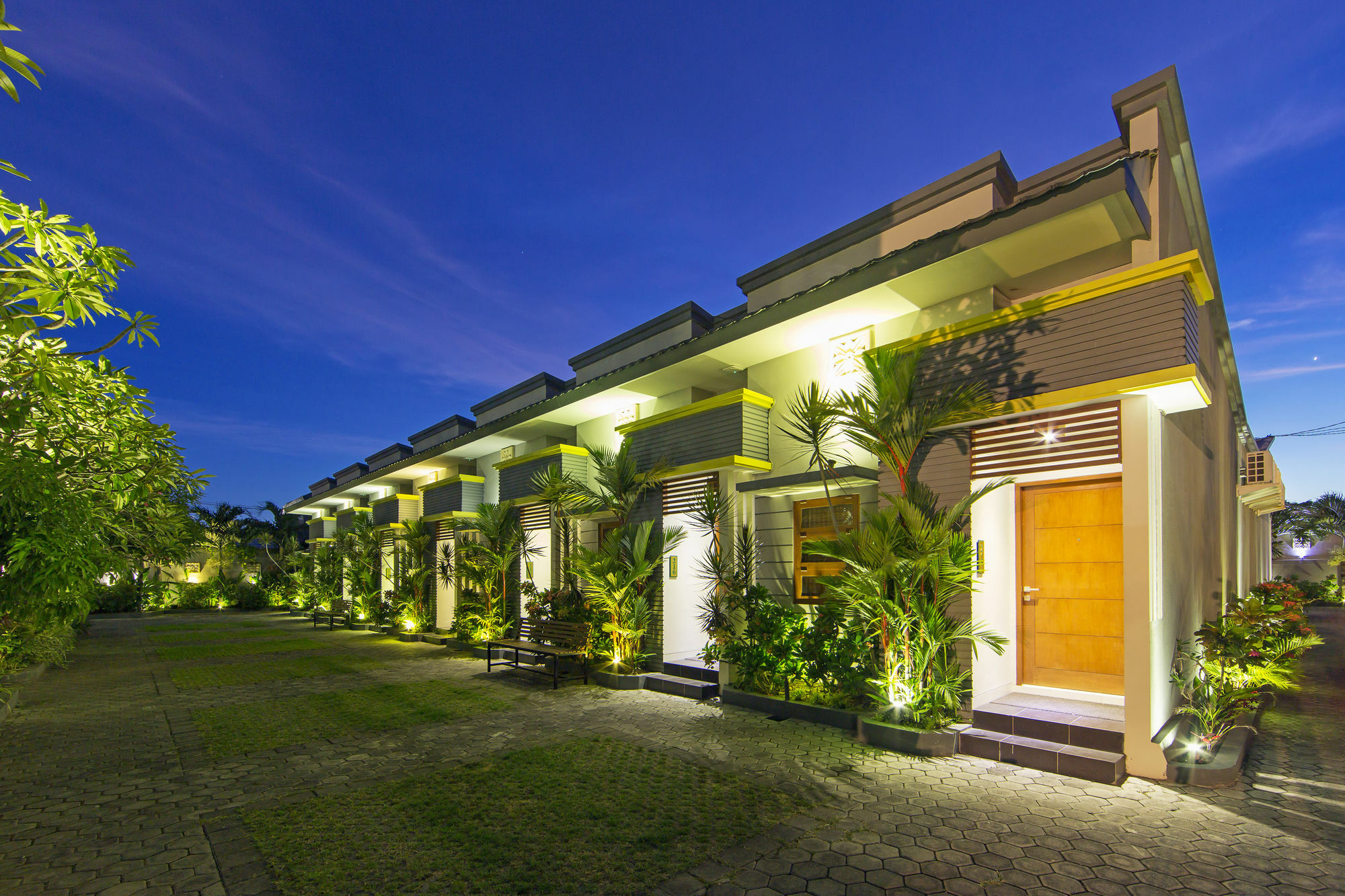 The Banyumas Villa Denpasar  Exterior photo